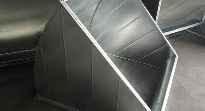 鍍鋅角鐵法蘭風(fēng)管